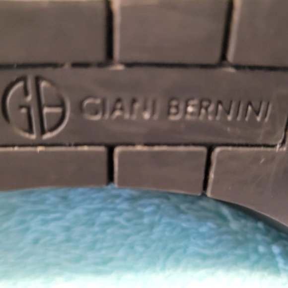 Giani Bernini leather knee high zippered boots size 7M - Picture 6 of 6